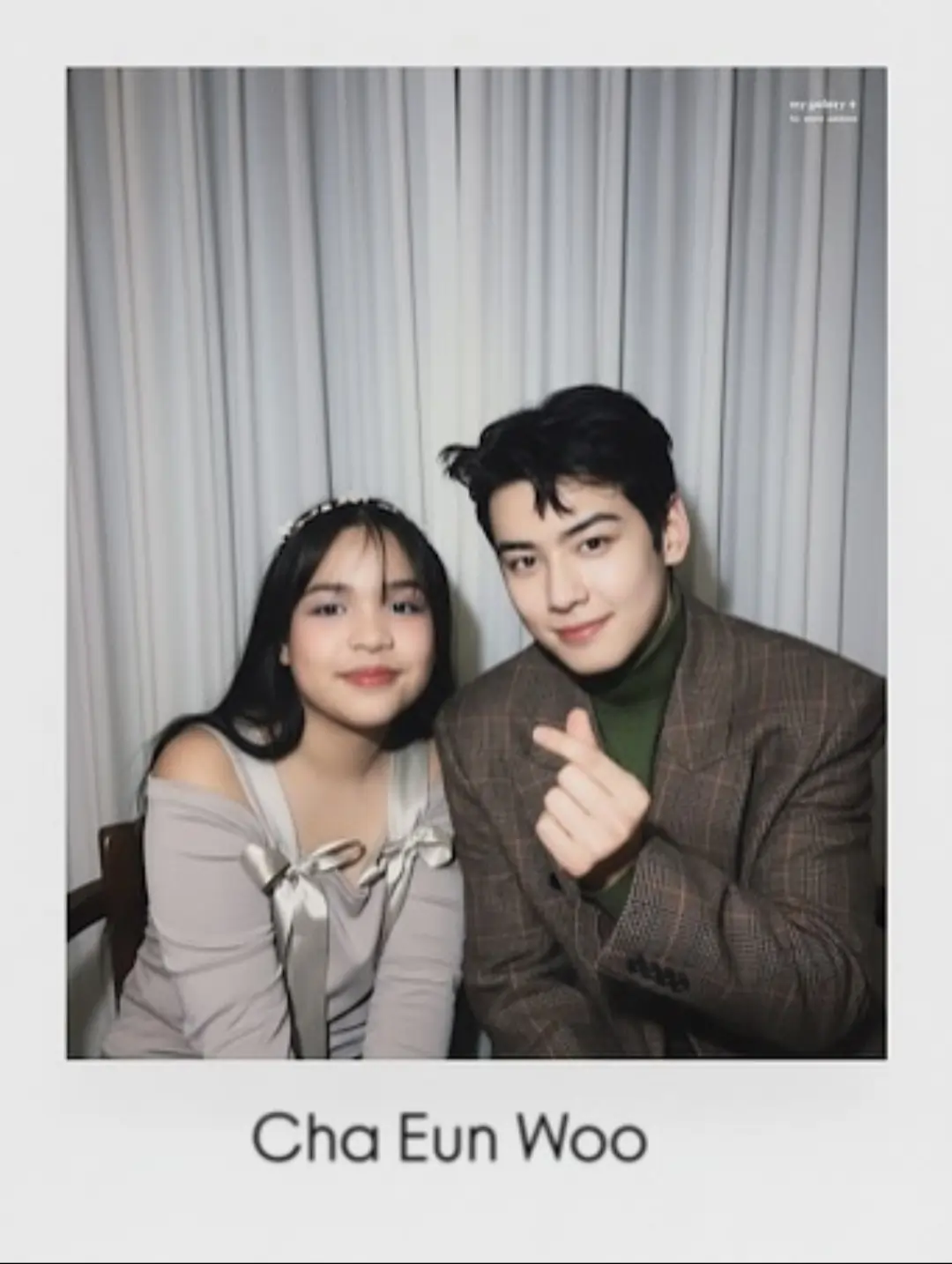 Couple Polaroid Aesthetic AI image prompt